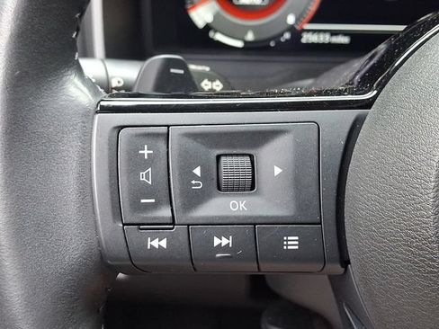 Used 2023 Nissan Rogue Platinum w/ Platinum Premium Package AWD/4WD image 23