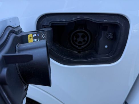 Used 2022 Jeep Grand Cherokee Summit image 34