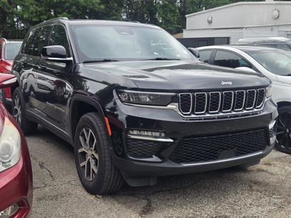 Used 2025 Jeep Grand Cherokee Limited