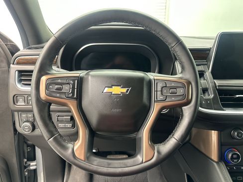 Certified 2023 Chevrolet Tahoe High Country AWD/4WD image 16