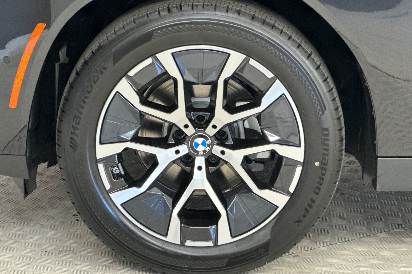 New 2026 BMW X3 xDrive30i w/ Convenience Package AWD/4WD image 12