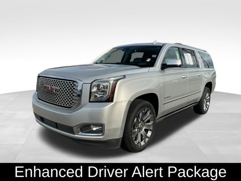 Used 2016 GMC Yukon XL Denali w/ Open Road Package image 5