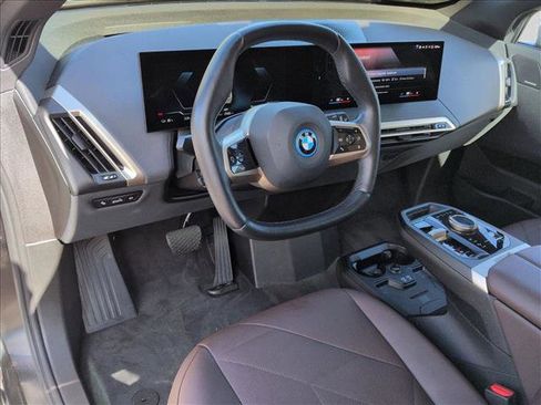 Certified 2023 BMW iX xDrive50 w/ Sport Package image 10