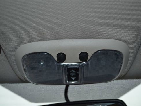 Used 2016 Jeep Compass High Altitude image 22