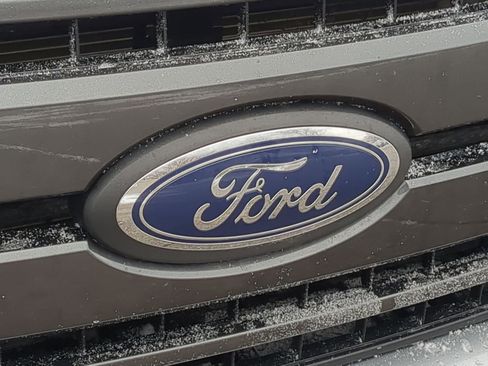 Used 2020 Ford F150 XLT w/ Equipment Group 302A Luxury image 16