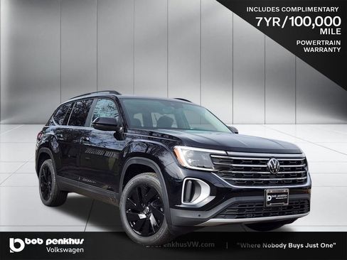 New 2026 Volkswagen Atlas SE AWD/4WD image 1