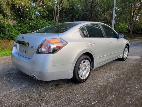 Used 2012 Nissan Altima 2.5 S FWD image 7