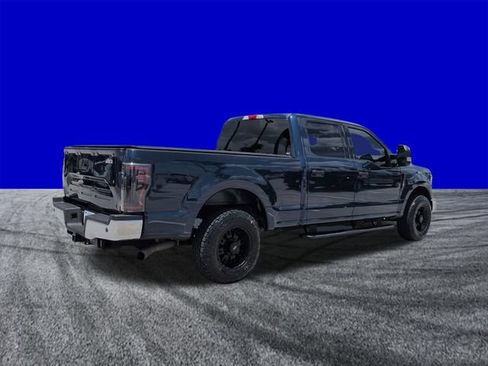Used 2019 Ford F250 XLT w/ XLT Value Package RWD image 4