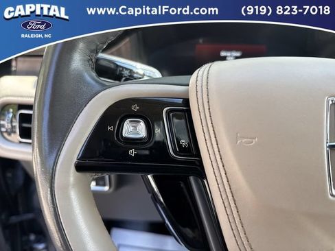 Used 2022 Lincoln Aviator Reserve w/ Equipment Group 201A AWD/4WD image 23