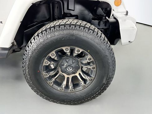 Used 2017 Jeep Wrangler Unlimited Sport w/ Quick Order Package 24S image 33