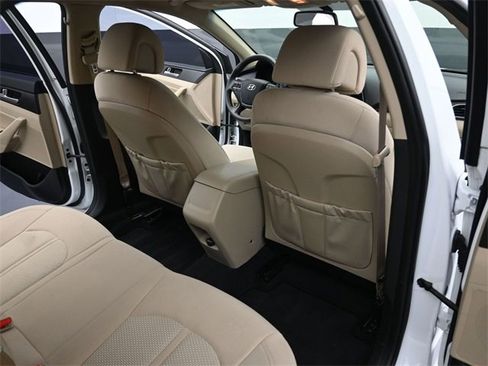 Used 2017 Hyundai Sonata Sport image 10