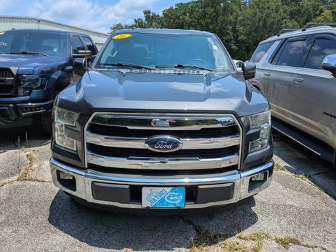 Used 2016 Ford F150 Lariat w/ Trailer Tow Package RWD image 5