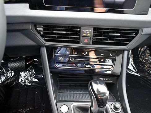 New 2026 Volkswagen Jetta SE image 12