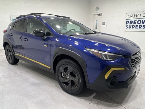 Certified 2025 Subaru Crosstrek 2.5i Sport w/ Crosstrek Mirror Package image 2