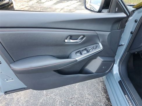 Certified 2024 Nissan Sentra SR w/ SR Premium Package image 11