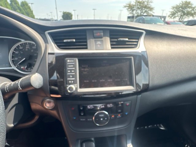 Used 2019 Nissan Sentra SV FWD image 25