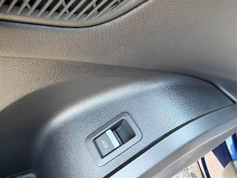 Used 2018 Audi SQ5 Premium Plus AWD/4WD image 23