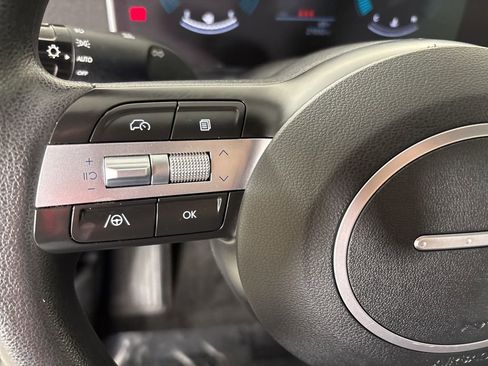 Used 2025 Hyundai Santa Cruz SEL image 20