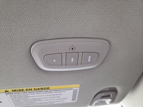 Used 2024 RAM 2500 Laramie w/ Safety Group AWD/4WD image 17