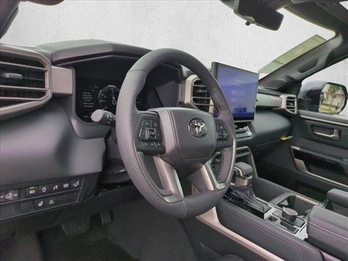New 2026 Toyota Tundra Limited AWD/4WD image 3