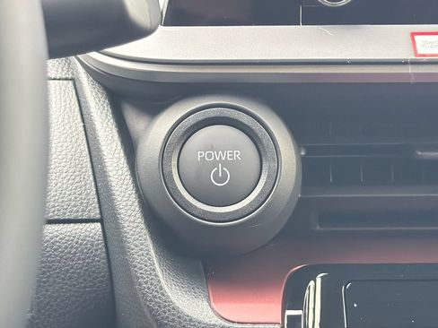 New 2026 Toyota Prius Plug-In Hybrid FWD image 36