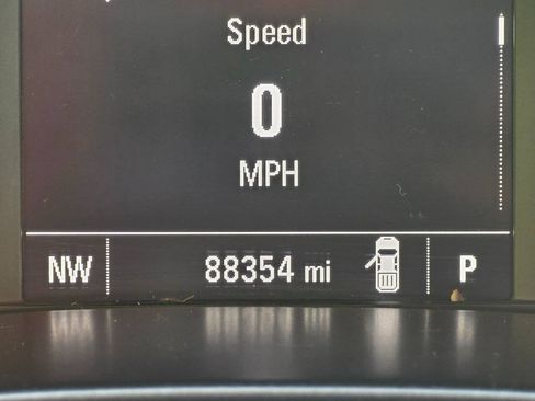 Used 2021 Chevrolet Colorado LT w/ LT Convenience Package AWD/4WD image 19