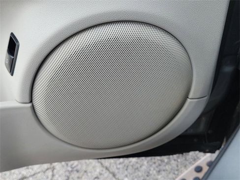 Used 2011 Mercedes-Benz ML 350 2WD image 28