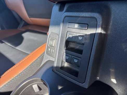 Used 2023 Ford Bronco Outer Banks AWD/4WD image 35