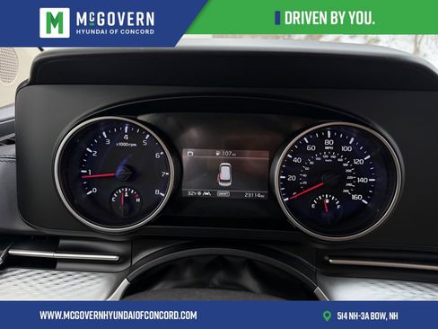 Used 2024 Kia Carnival LX image 19