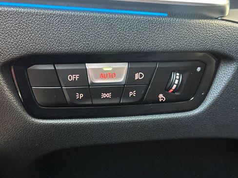 Used 2022 BMW 330e w/ Driving Assistance Package image 34