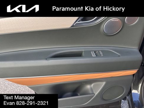 Used 2025 Genesis GV80 3.5T Advanced image 17