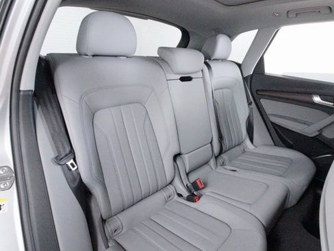 Used 2021 Audi Q5 2.0T Premium Plus w/ Premium Plus Package image 22
