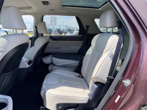 Used 2023 Hyundai Palisade Limited AWD/4WD image 4