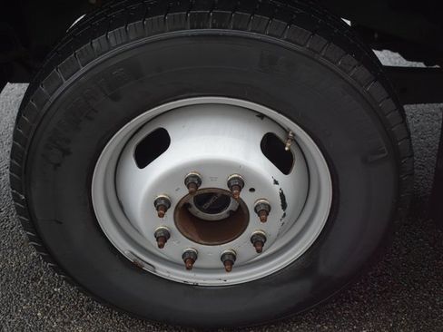 Used 2020 Ford F350 XL w/ Power Equipment Group image 38