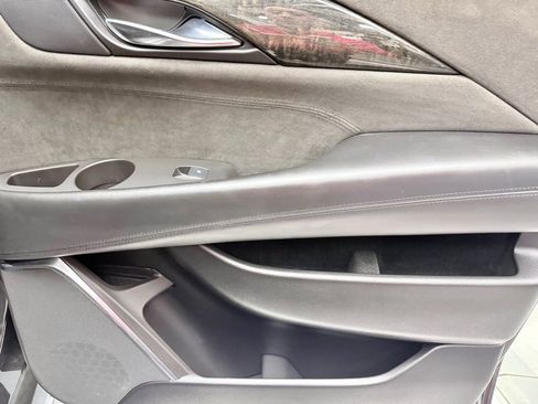 Used 2016 Cadillac Escalade ESV Platinum image 18