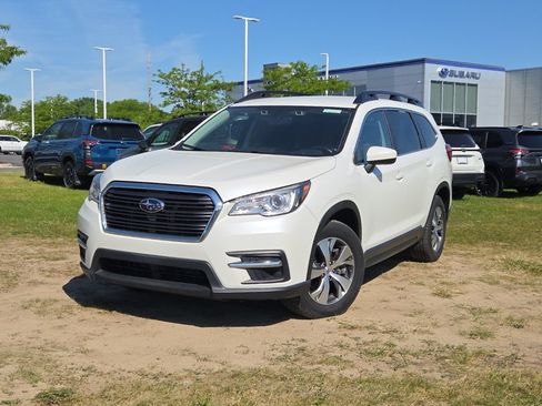 Used 2021 Subaru Ascent Premium w/ Convenience Package AWD/4WD image 32