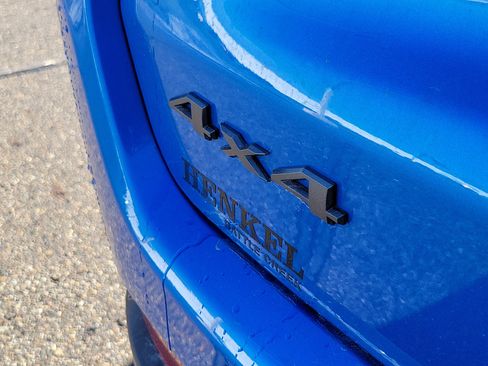 Used 2024 Jeep Compass Trailhawk w/ Trailhawk Elite Group image 22