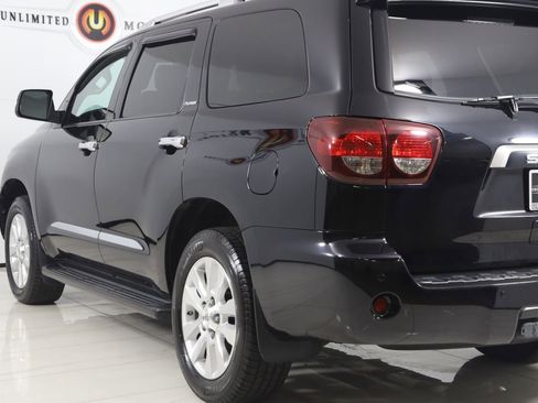 Used 2020 Toyota Sequoia Platinum AWD/4WD image 26