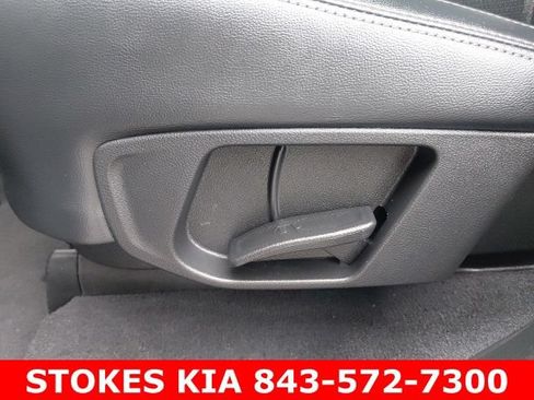 Used 2020 Kia Sorento EX AWD/4WD image 27
