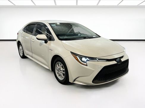 Used 2021 Toyota Corolla LE w/ Carpet Mat Package (TMS) FWD image 3