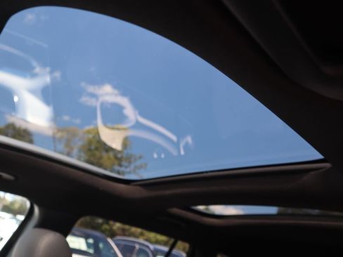 New 2026 Mercedes-Benz GLB 250 4MATIC image 14