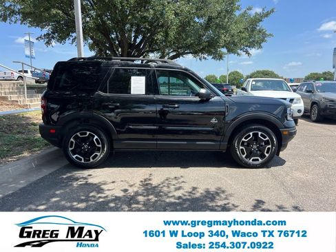 Used 2023 Ford Bronco Sport Outer Banks w/ Tech Package AWD/4WD image 8