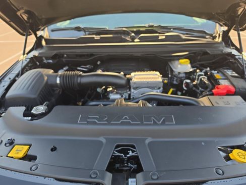 New 2026 RAM 1500 Laramie w/ Night Edition AWD/4WD image 34