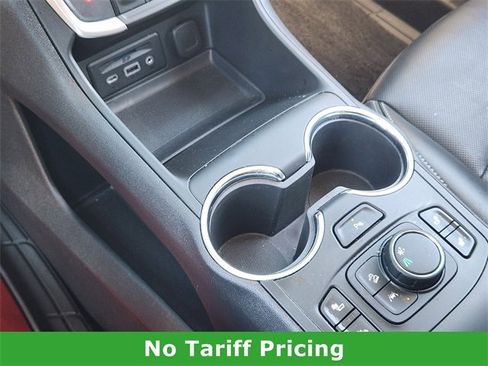 Used 2022 GMC Terrain SLT w/ Tech Package image 19