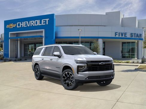 New 2026 Chevrolet Suburban RST RWD image 1