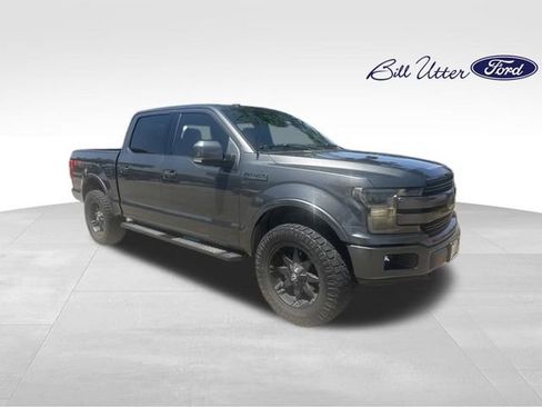 Used 2019 Ford F150 Lariat w/ Equipment Group 502A Luxury AWD/4WD image 2
