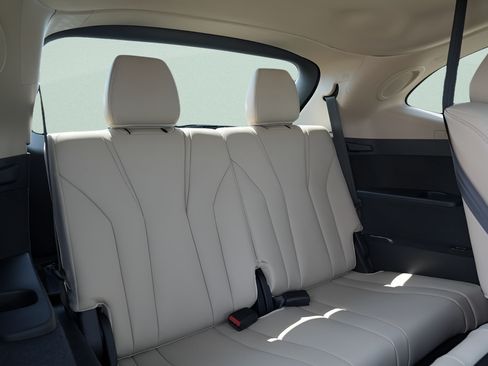 Used 2025 Acura MDX SH-AWD w/ Technology Package image 20