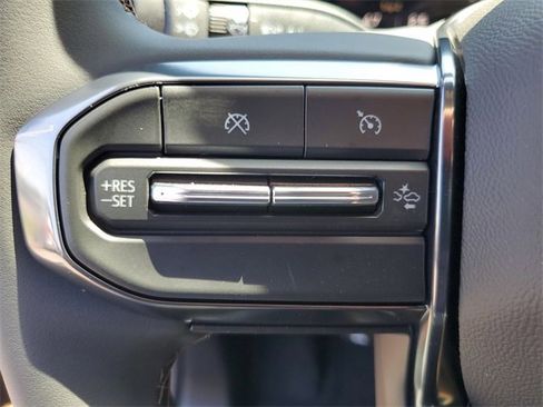 New 2025 GMC Canyon AT4 w/ Nightfall Edition image 11