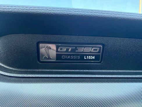 Used 2020 Ford Mustang Shelby GT350 w/ Technology Package RWD image 39