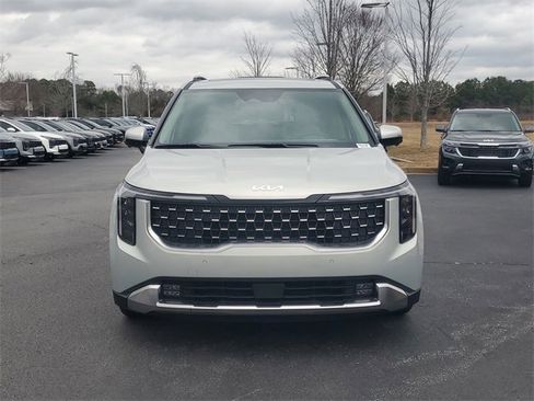 New 2026 Kia Carnival SX image 2